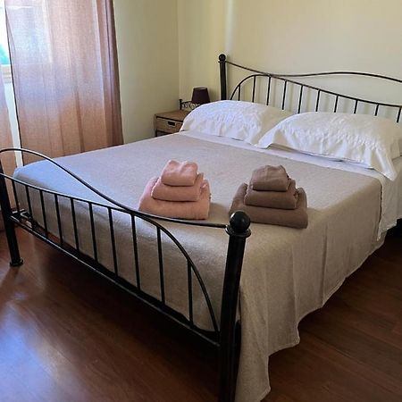 סנטה טרזה גאיורה Da Adriana Guesthouse מראה חיצוני תמונה